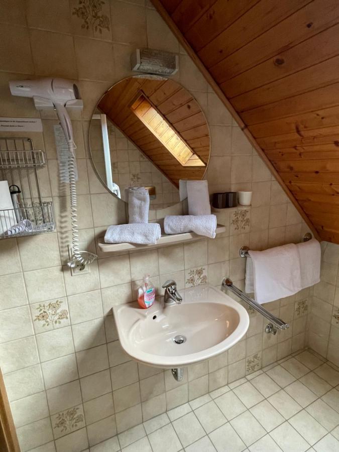 Hotel Pension Balthasar Müden Екстериор снимка